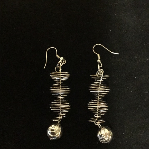 NWOT Spiral Earrings - Picture 4 of 7